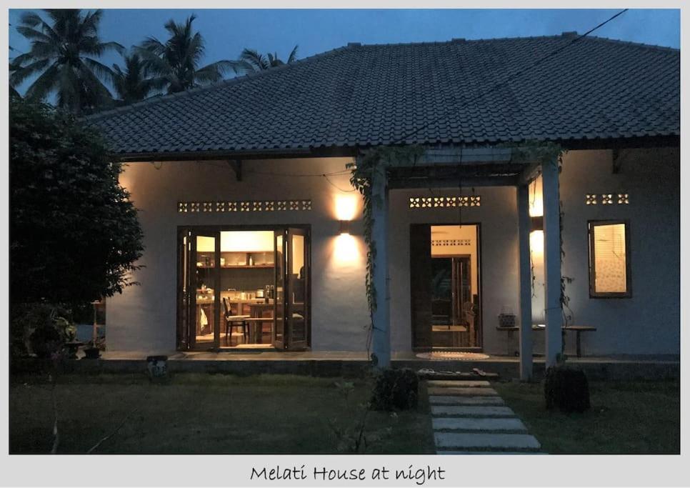 Melati House Batukaras Villa ภายนอก รูปภาพ